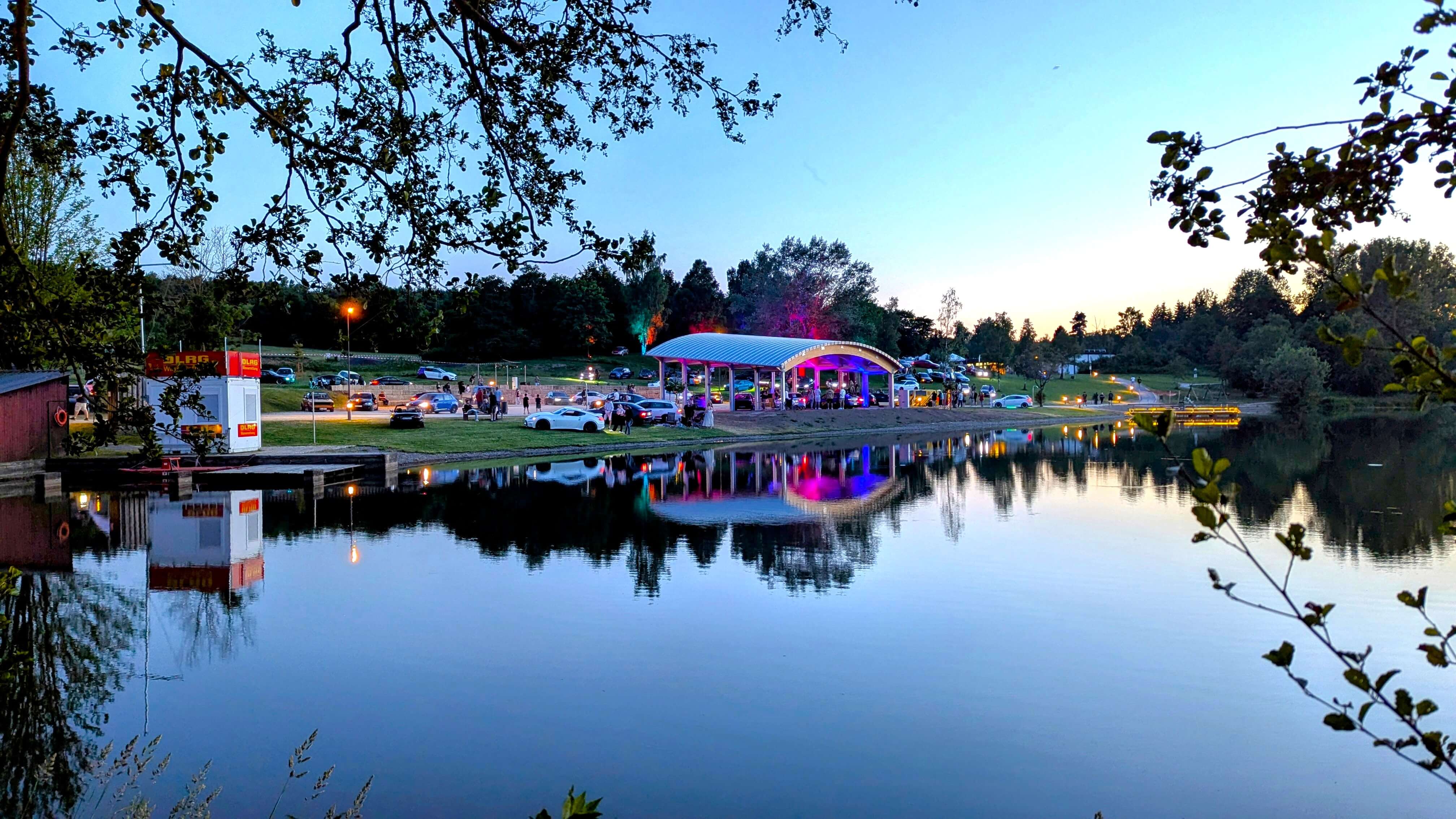 HallnMeet Idyllic Tuningtreffen Frankenwaldsee